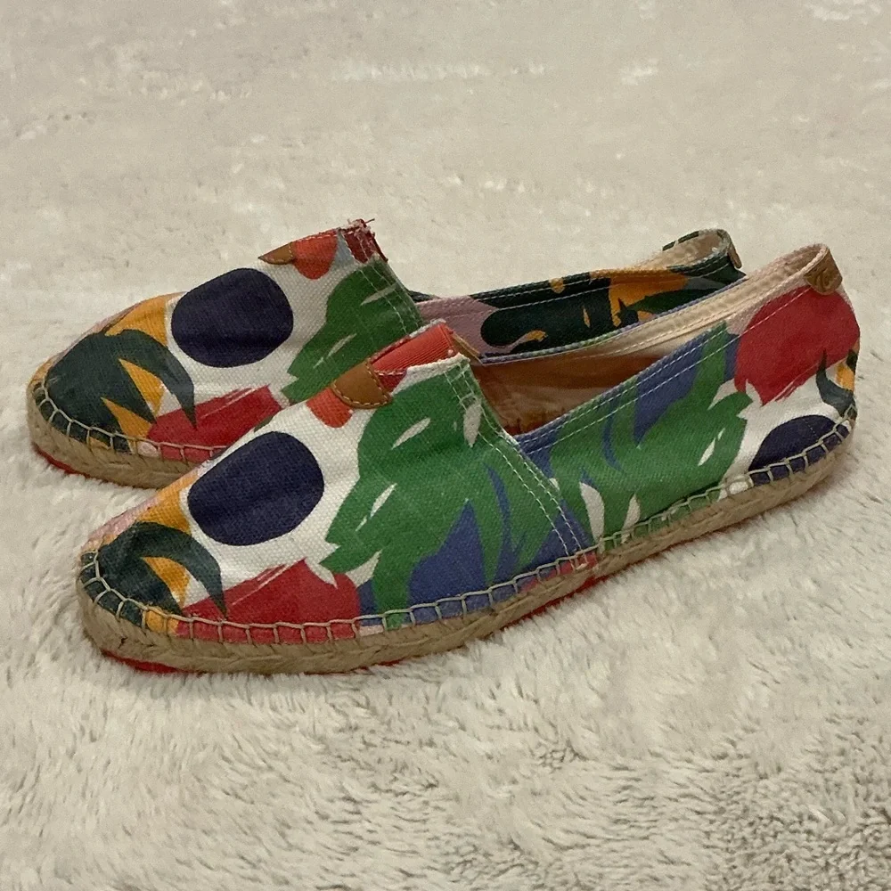 Toni Pons 42 (Unisex / Women’s 11-11.5 / Men’s 9) never worn